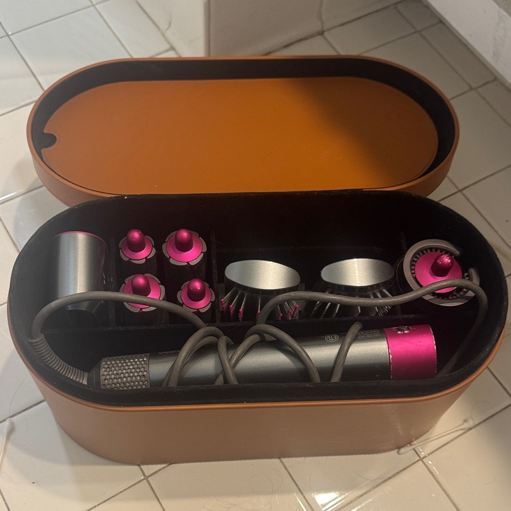 Dyson Airwrap Complete